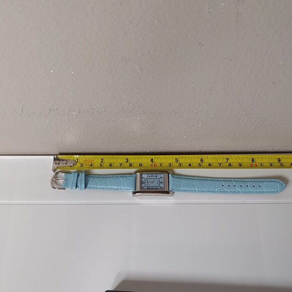 Gossip Watch With Blue Dial And Blue Band - Picture 11 of 11